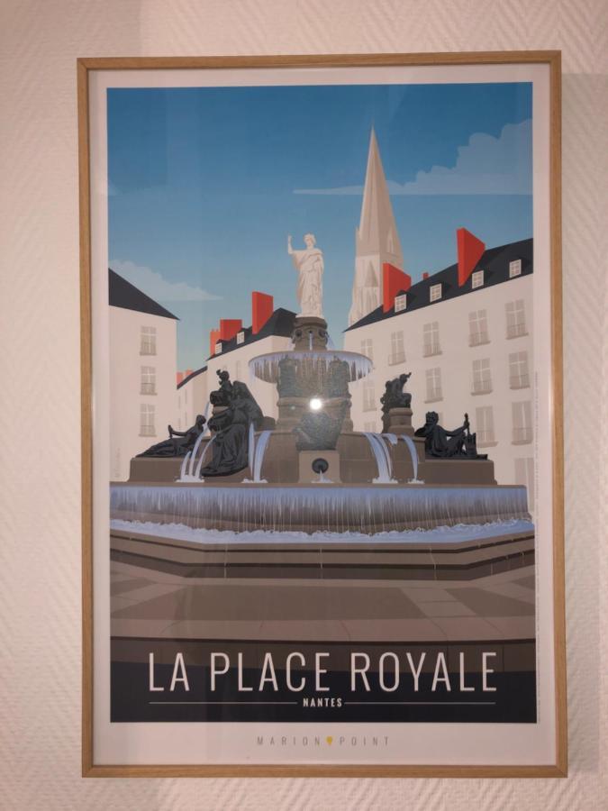 Le Grand Royal, 2 Chambres De Charme, Place Royale Nantes Exterior photo